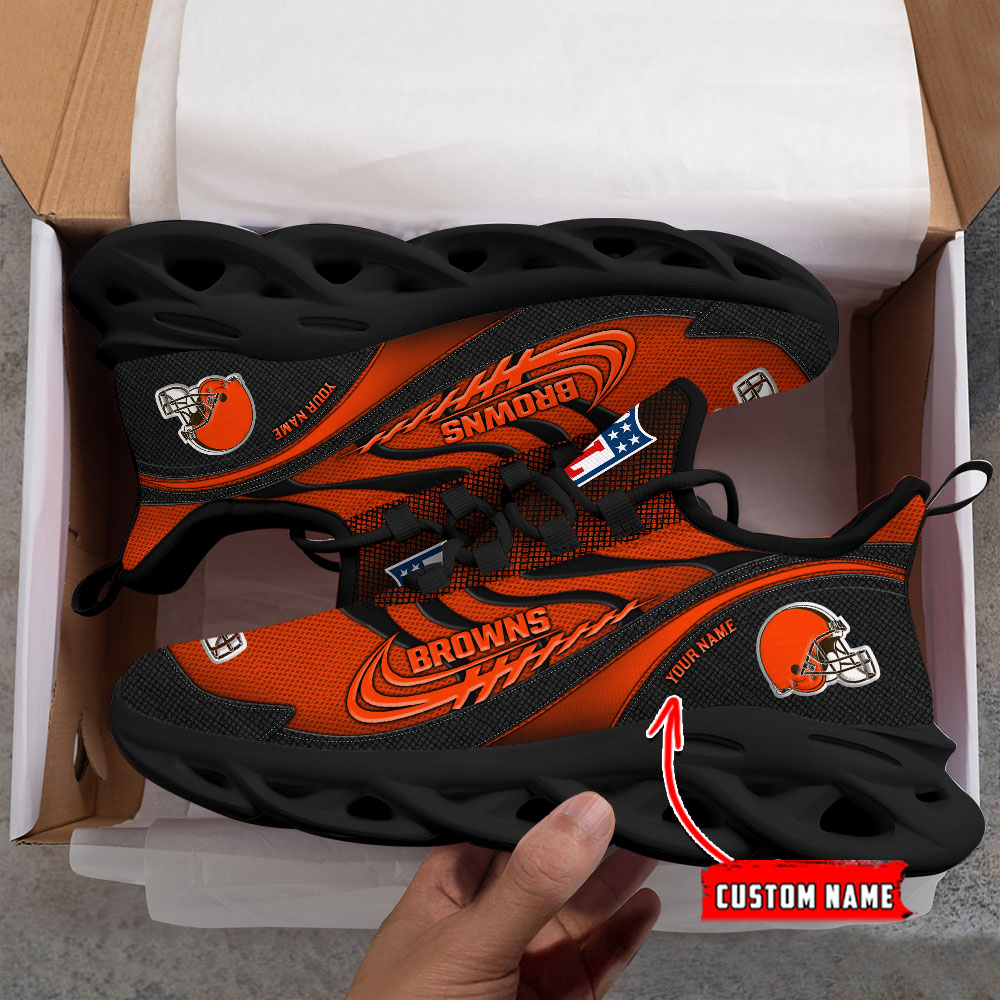 MKBOXblack-CON-DS001-161123-NFL-8.jpg