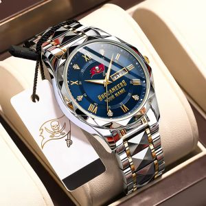 Tampa Bay Buccaneers Custom Name Elegant Fashion Design Watch VS72A